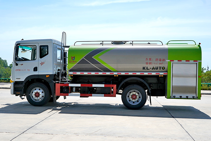 东风D9消防洒水车11.5方