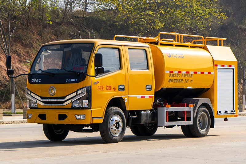东风小多利卡双排消防洒水车4.2方