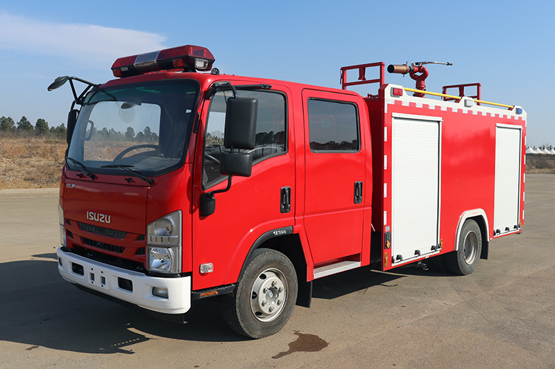 五十铃泡沫消防车4方（内藏）