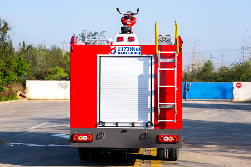 福田H2水罐消防车2.5方（内藏）