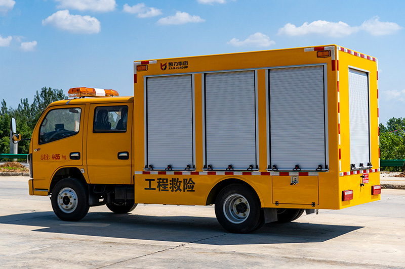 小多利卡双排救险车500方每时/1000方每时