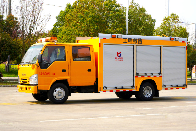 五十铃救险车