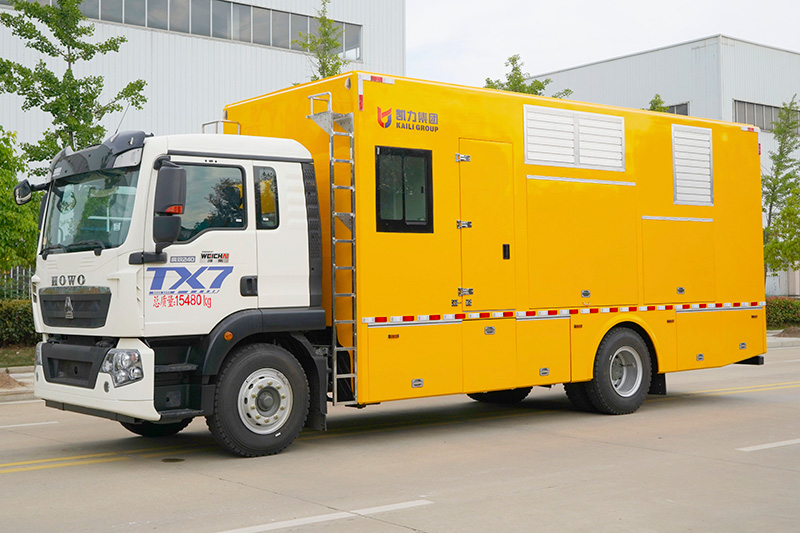 重汽豪沃F0188大流量排水抢险车4000方每时