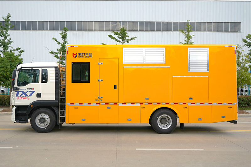 重汽豪沃F0188大流量排水抢险车4000方每时