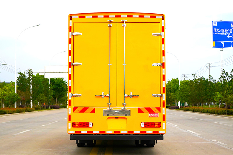 重汽豪沃F0188大流量排水抢险车4000方每时